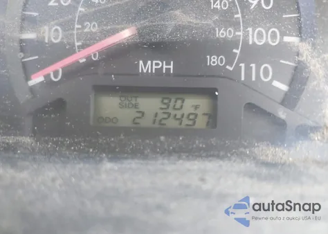 2005 Toyota Corolla Ce/Le/S from USA, damaged, VIN 2T1BR32E85C330541